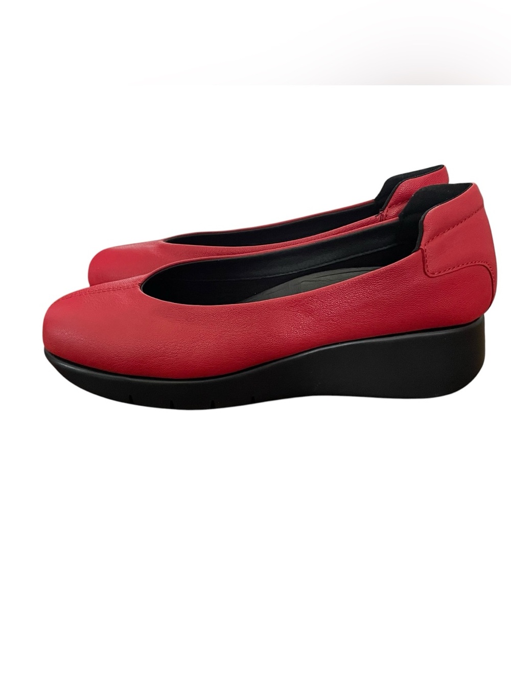 Saydo Sonia Low Wedge Shoes Red Leather Slip On Comfort Women’s Size 8 8.5